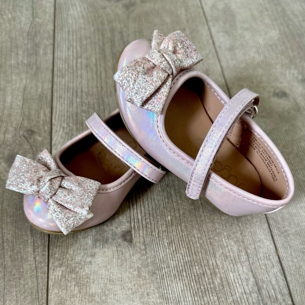Sugar Toddler Girl Glitter Ribbon Dress Shoes Size 5 EUC